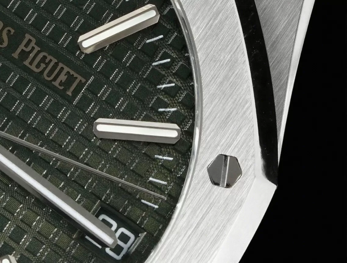 Royal Oak 41mm 15510 SS / SS Green / Stk APSF A4302 Super Clone - Image 5
