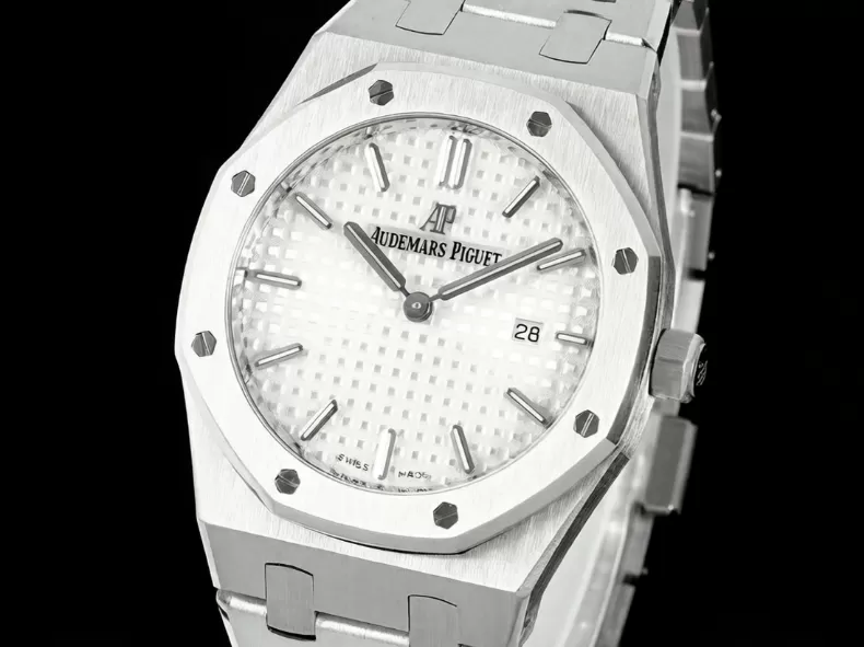 Royal Oak Ladies 67650 33mm SS / SS White ZF Swiss Qtz - Image 2