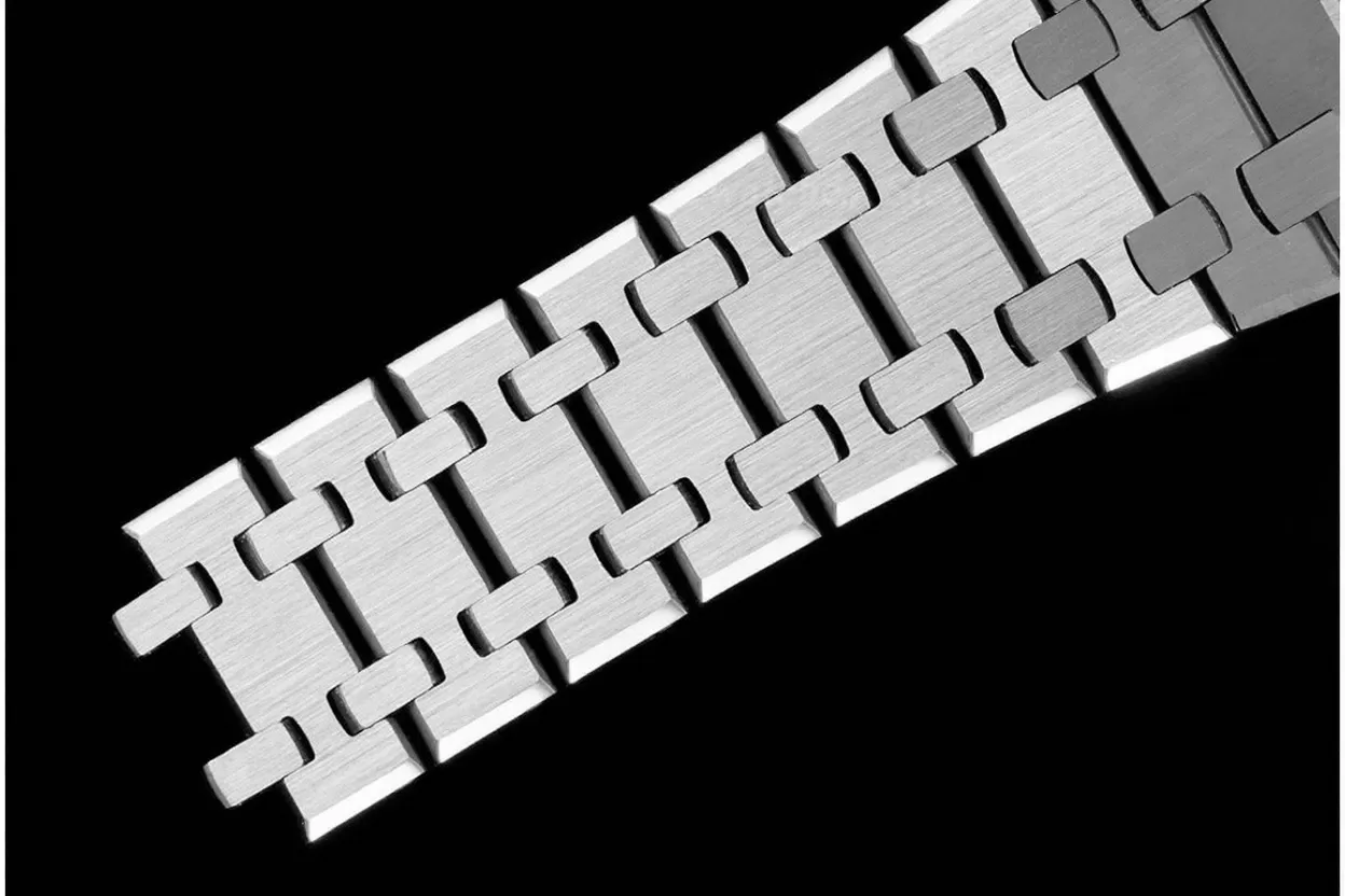 Royal Oak Ladies 67650 33mm SS / SS Black ZF Swiss Qtz - Image 18