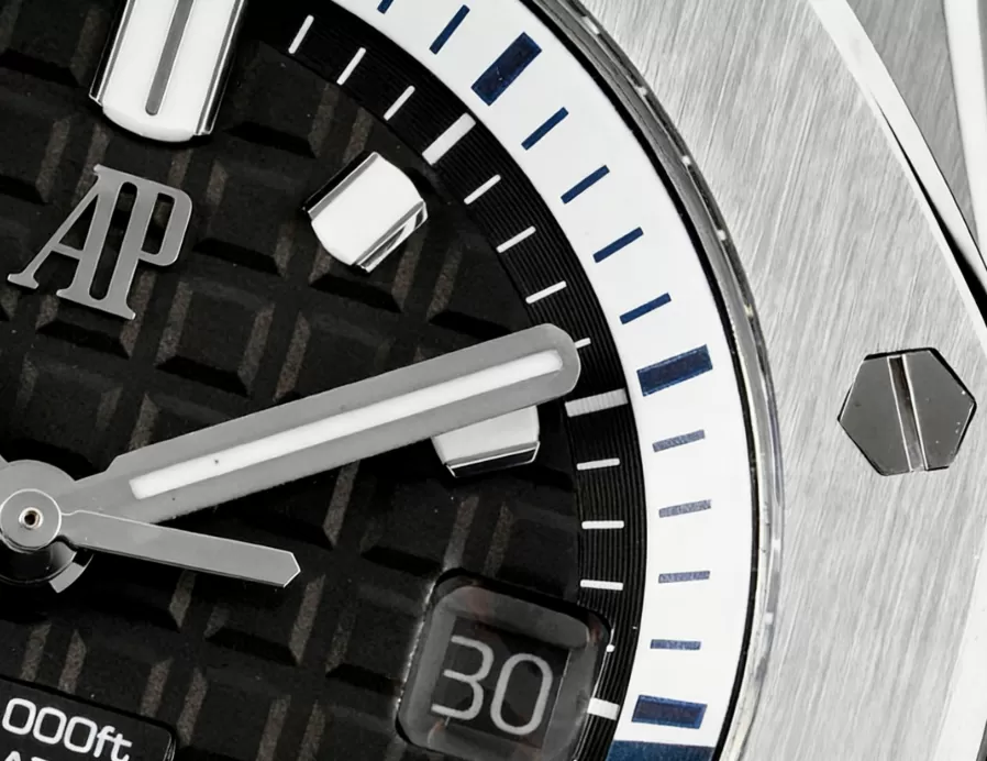 Royal Oak Offshore Diver 15720 42mm SS / RU Grey / Stk ZF A4308 - Image 4