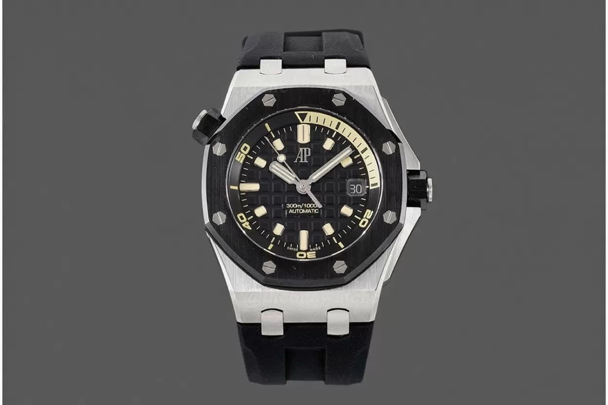 Royal Oak Offshore Diver 15720 42mm SS / RU Black / Stk ZF A4308 - Image 2