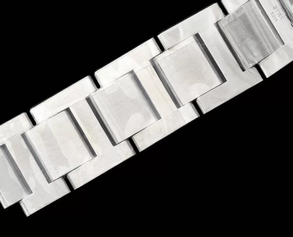 Ballon Bleu De Cartier 2022 42mm SS / SS White Dial V6F A2824 - Image 13