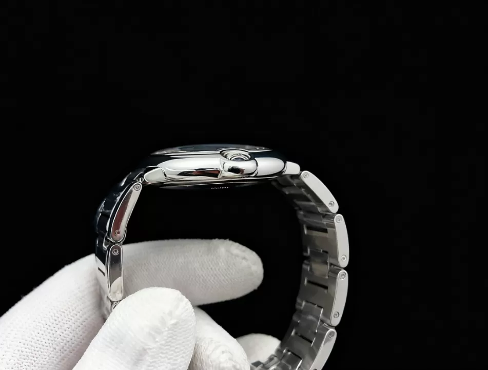Ballon Bleu De Cartier 36mm SS / SS White Dial V6F NH05 - Image 3