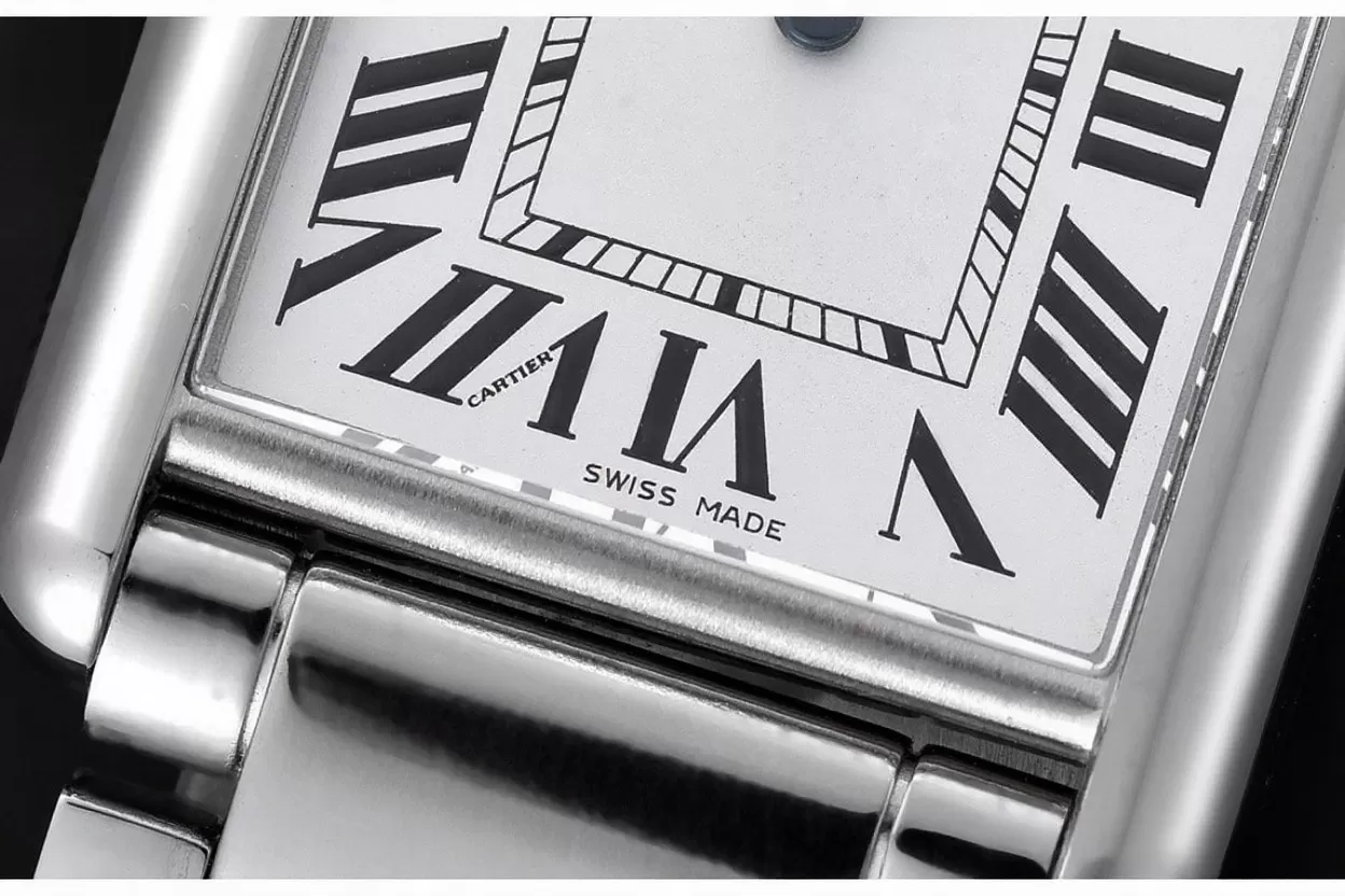 Tank Must 25.5MM White Dial On SS Bracelet K11F Quartz - Image 5