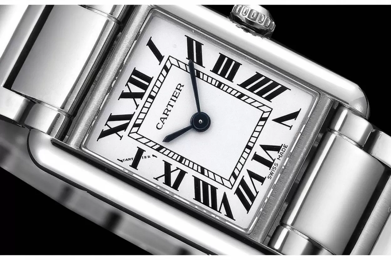 Tank Must Small White Dial On SS Bracelet K11F Quartz - Image 4