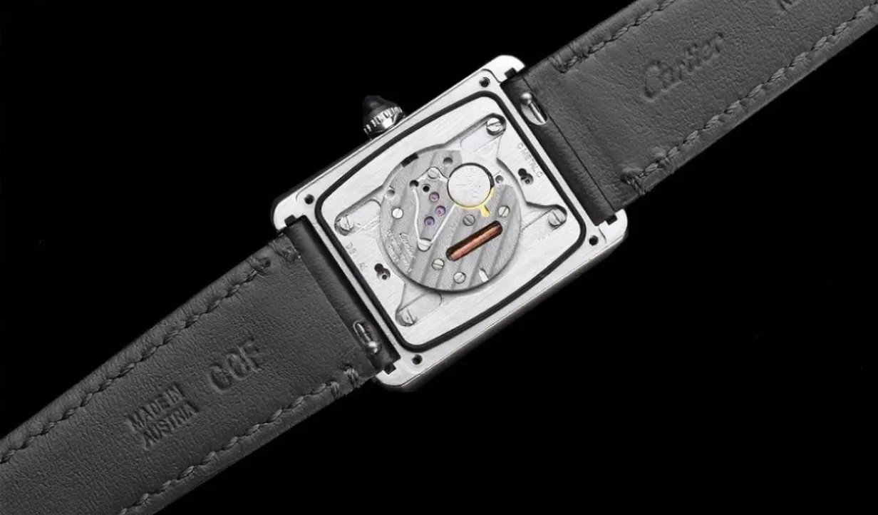 Tank Must SS / LE White Dial On Black Leather Strap K11F Quartz - Image 8