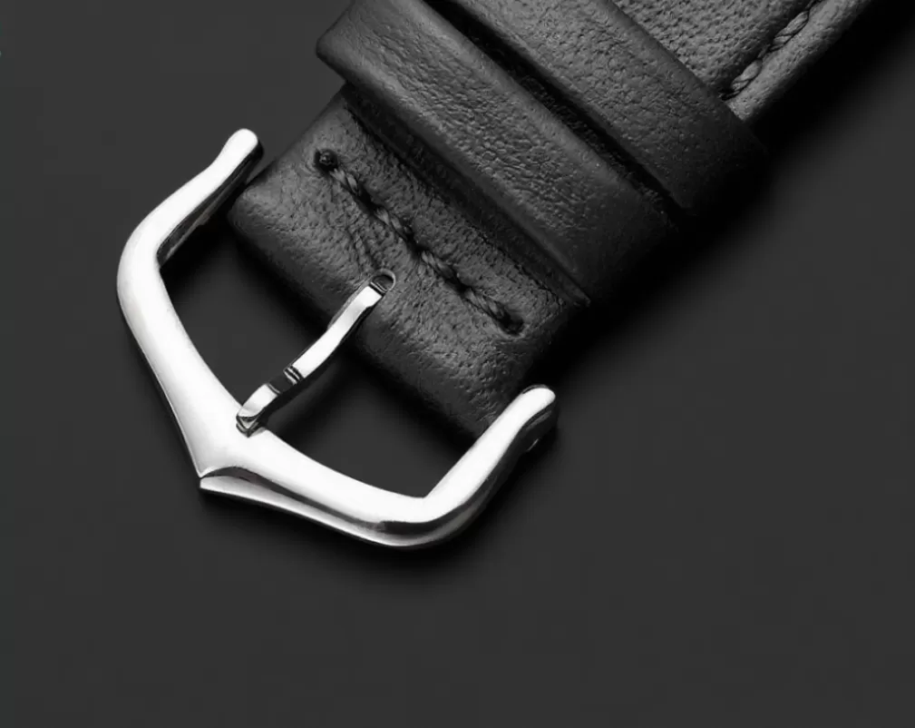 Tank Must Small White dial On Black Leather Strap K11F Quartz - Image 18