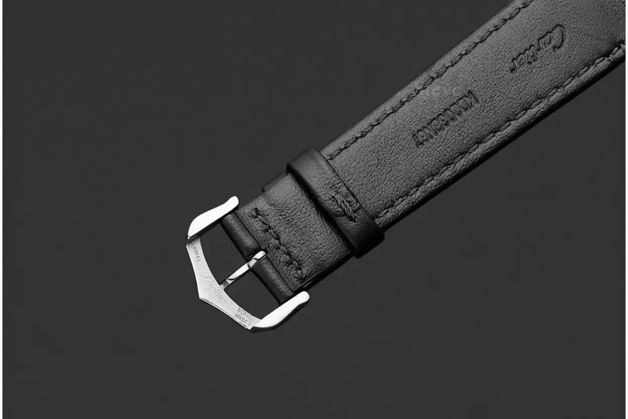 Tank Must Small White dial On Black Leather Strap K11F Quartz - Image 19