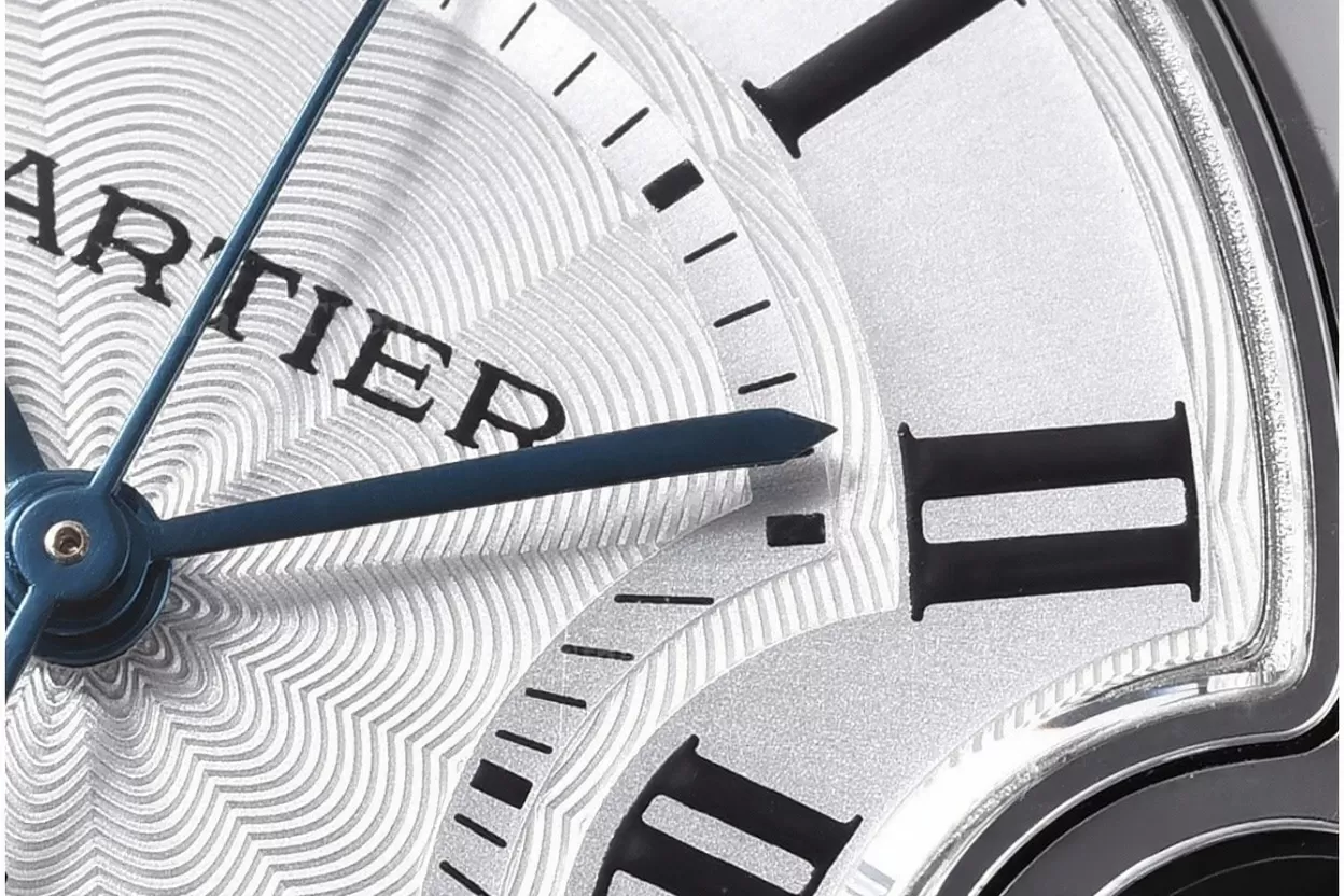 Ballon Bleu De Cartier 33mm White Textured Dial SS / SS V6F V8 NH05 - Image 5
