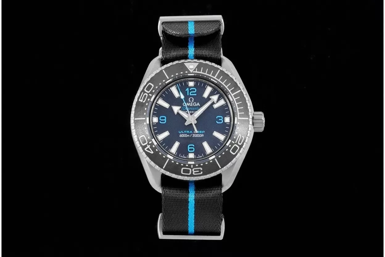 Planet Ocean Ultra Deep 45.5mm SS / NY Blue Dial SBF A8912