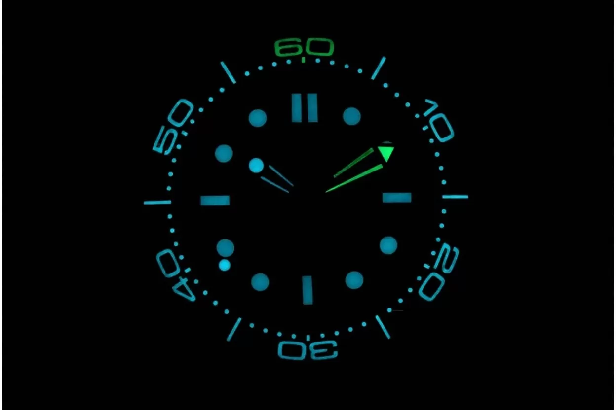 Seamaster 300m James Bond 60th 42mm SS / SS Blue Dial VSF A8806 - Image 12