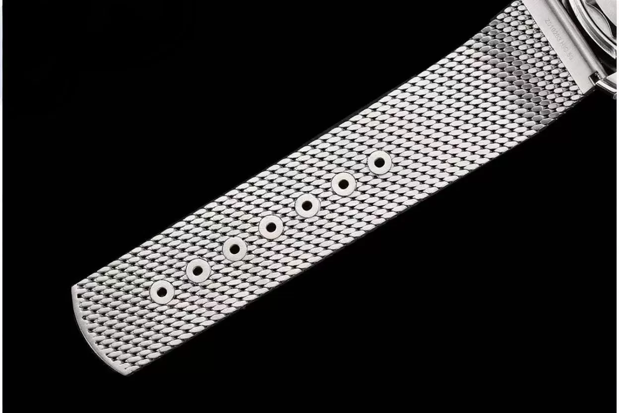 Seamaster 300m 2025 42mm SS / SS Black Dial VSF A8806 - Image 15
