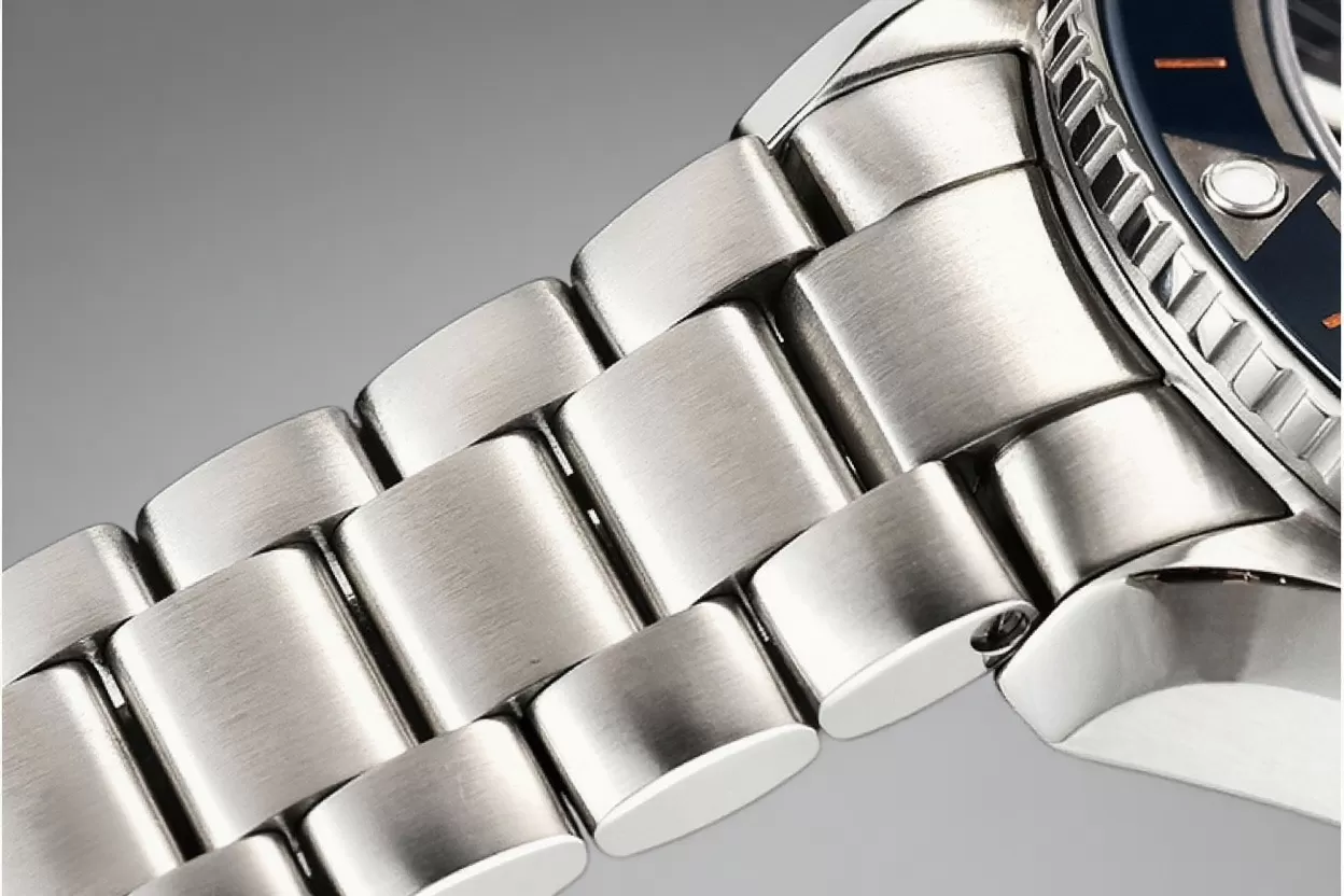 Omega ?C Planet Ocean 43.5mm GMT SS / SS Blue VSF Asia 8605 - Image 15