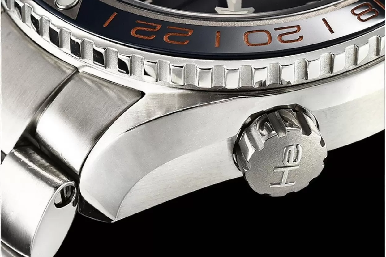 Omega ?C Planet Ocean 43.5mm GMT SS / SS Blue VSF Asia 8605 - Image 16