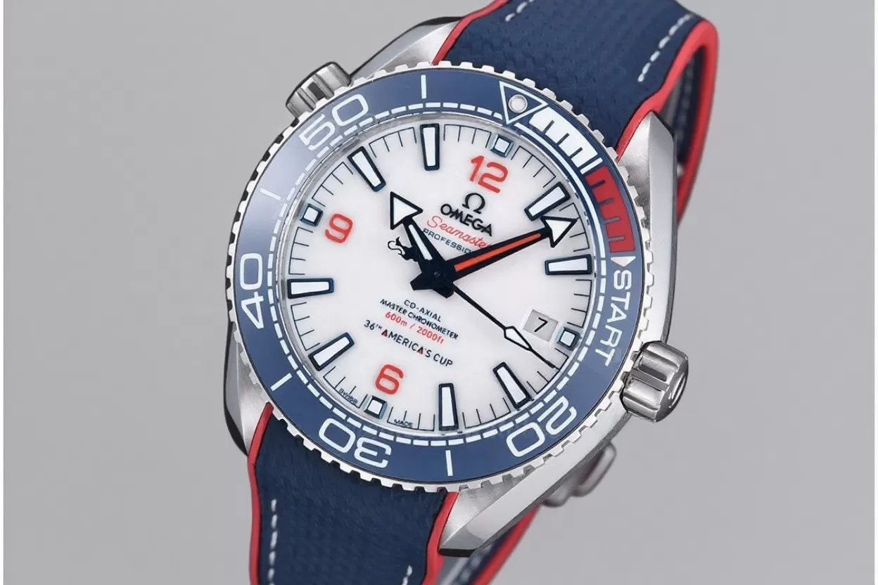 Planet Ocean 43.5mm America's Cup SS / RU White VSF A8900
