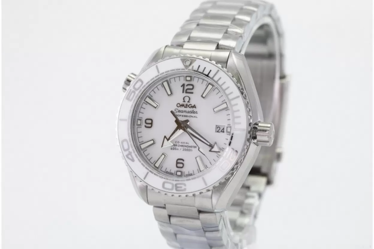 Planet Ocean 600M 39.5mm SS / SS Ladies White Dial VSF A8800 - Image 17