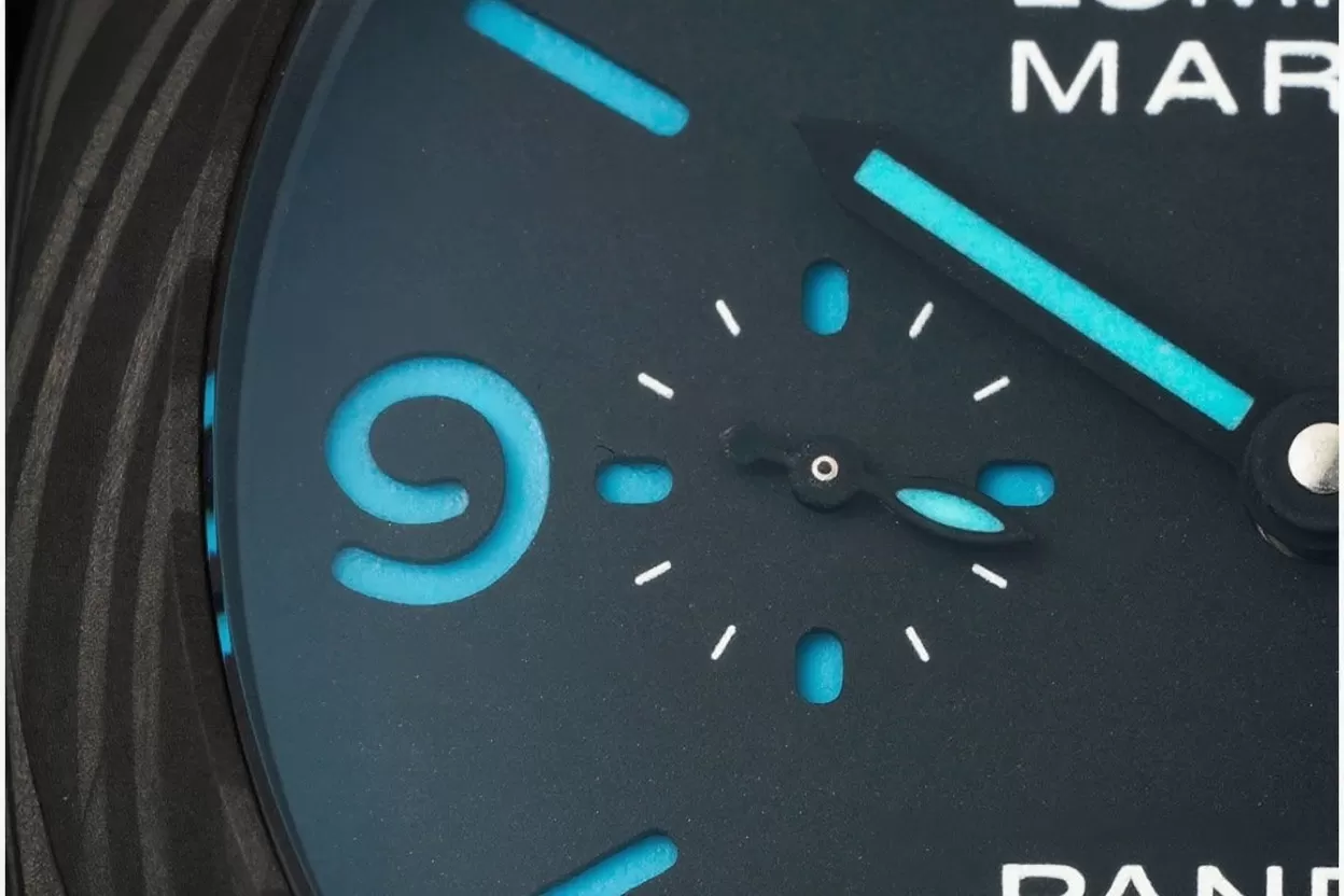 PAM1661 Lum. Carbotech Auto 44mm FC / NY VSF P9010 - Image 5