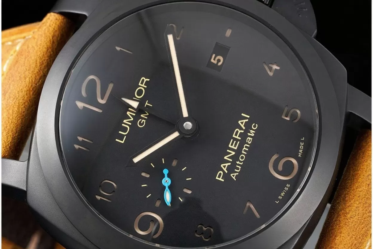 PAM1441 Luminor 3 Days GMT 44mm CER / LE VSF P9010 - Image 3