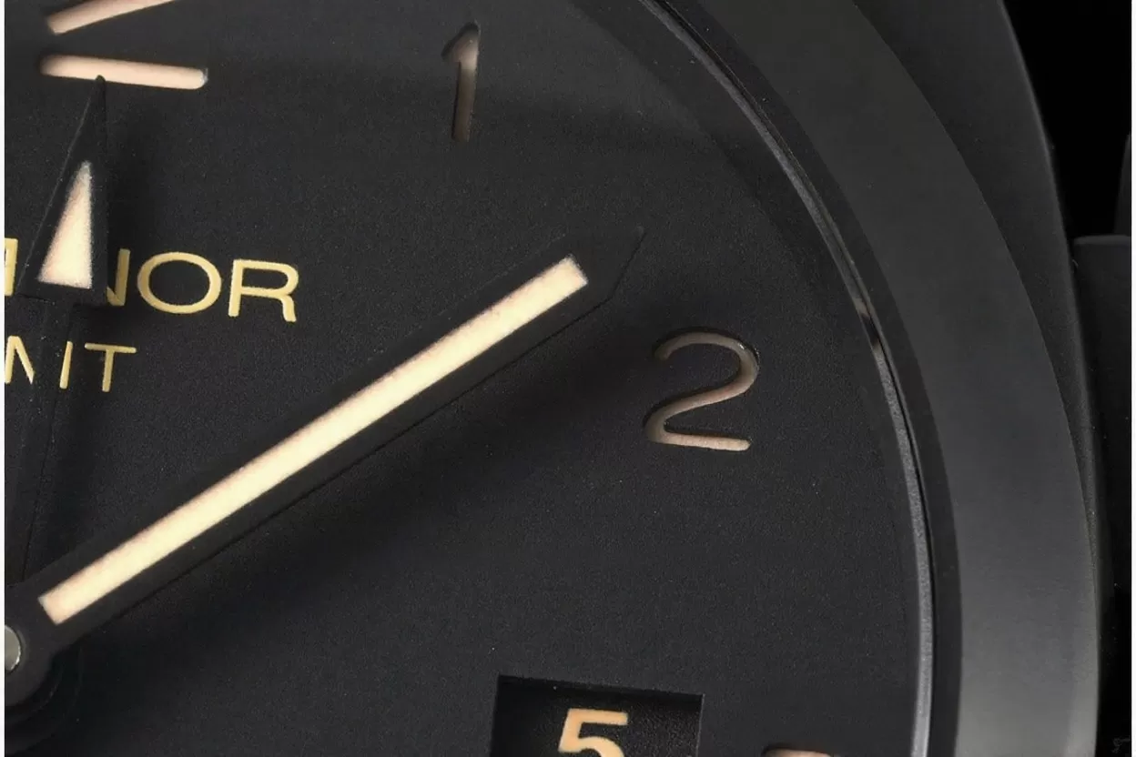 PAM1441 Luminor 3 Days GMT 44mm CER / LE VSF P9010 - Image 6
