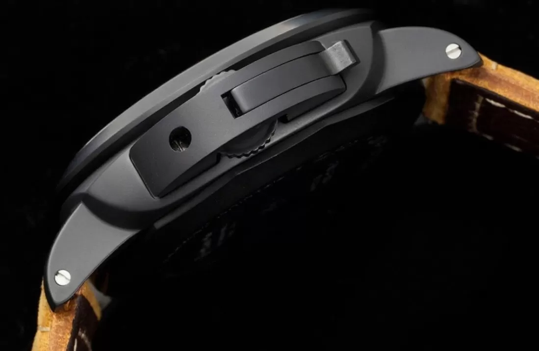 PAM1441 Luminor 3 Days GMT 44mm CER / LE VSF P9010 - Image 9