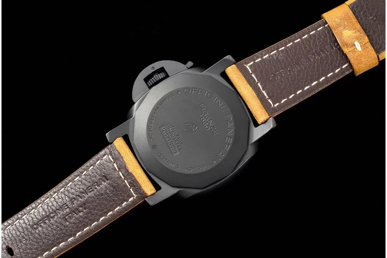 PAM1441 Luminor 3 Days GMT 44mm CER / LE VSF P9010 - Image 10