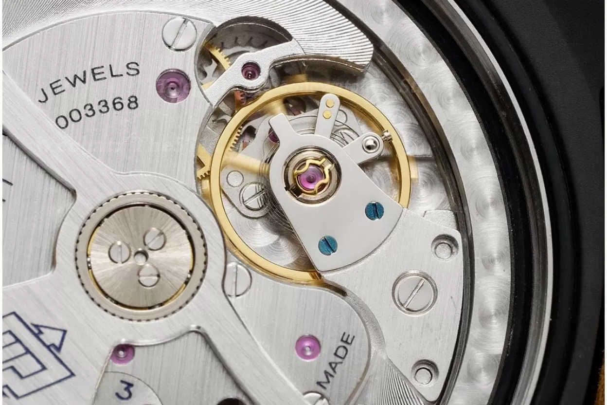 PAM1441 Luminor 3 Days GMT 44mm CER / LE VSF P9010 - Image 15