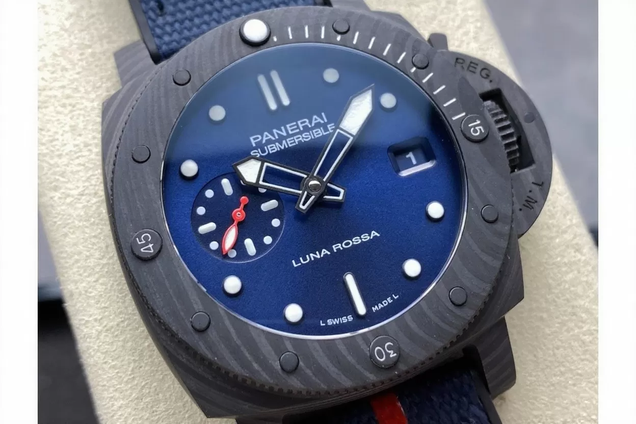 Submersible PAM1563 42mm Carbon / NY Blue Dial VSF P900 - Image 3