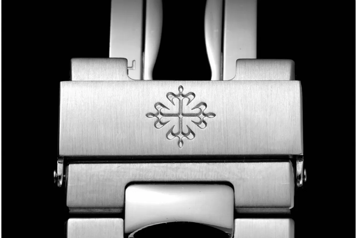 Nautilus 5711 40mm SS / SS White / Stk 3KF A324 - Image 22