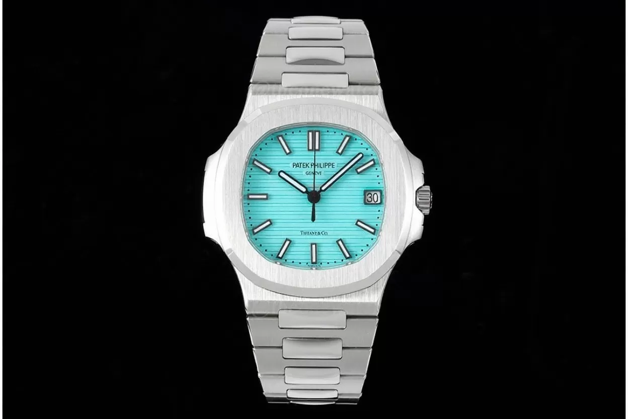 Nautilus 40mm 5711 Tiffany Blue SS / SS 3KF A330 - Image 2