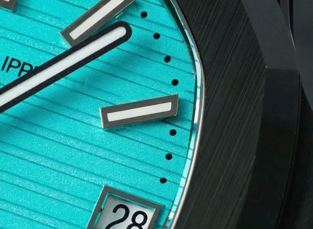 Nautilus AET 5711 40mm Cer / RU Tiffany Blue Dial AMGF MY9015 - Image 5