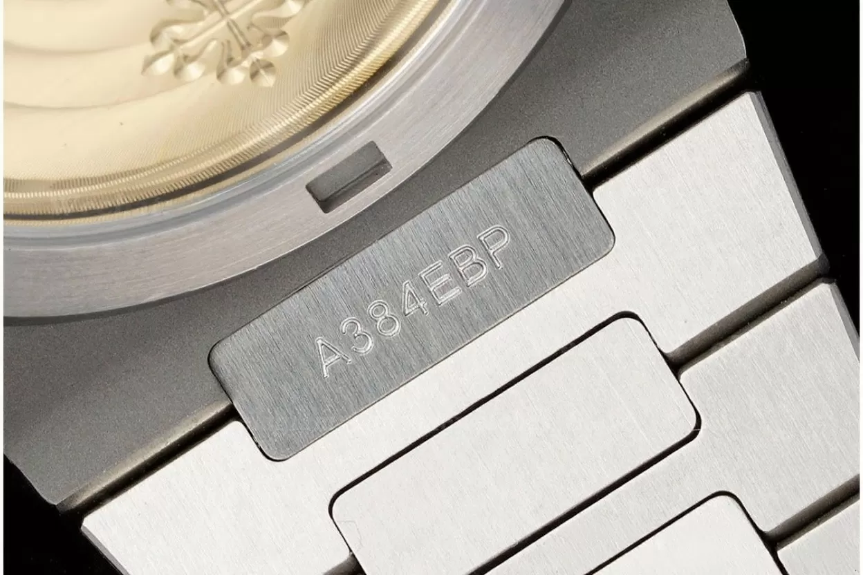 Nautilus 5711 40mm SS / SS White Dial PPF V6 A330 - Image 12
