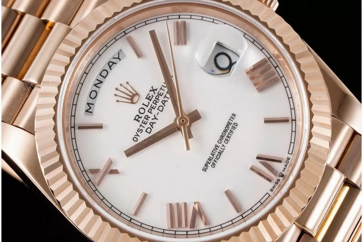 DayDate 40mm RG / RG White / Rmn EWF A2836 - Image 3