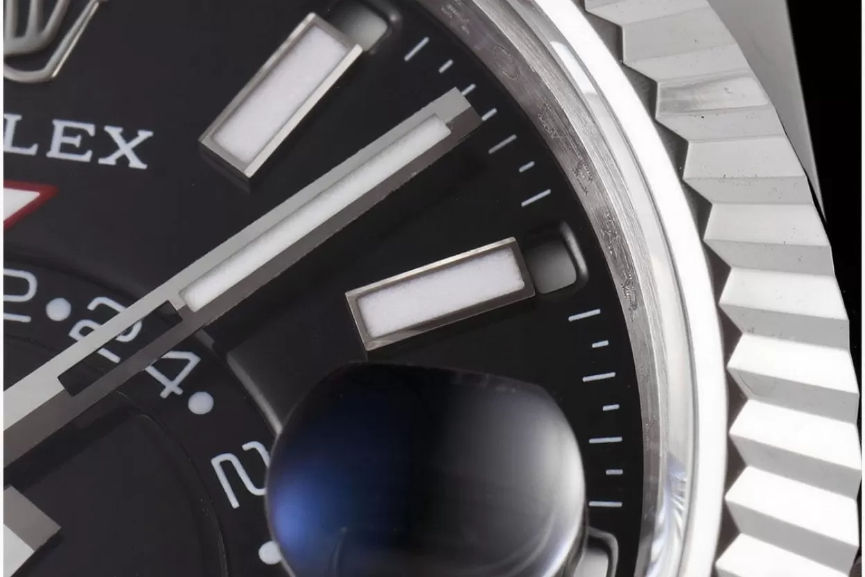 SkyDweller 326934 42mm SS / SS Black Dial ZF A2824 - Image 4