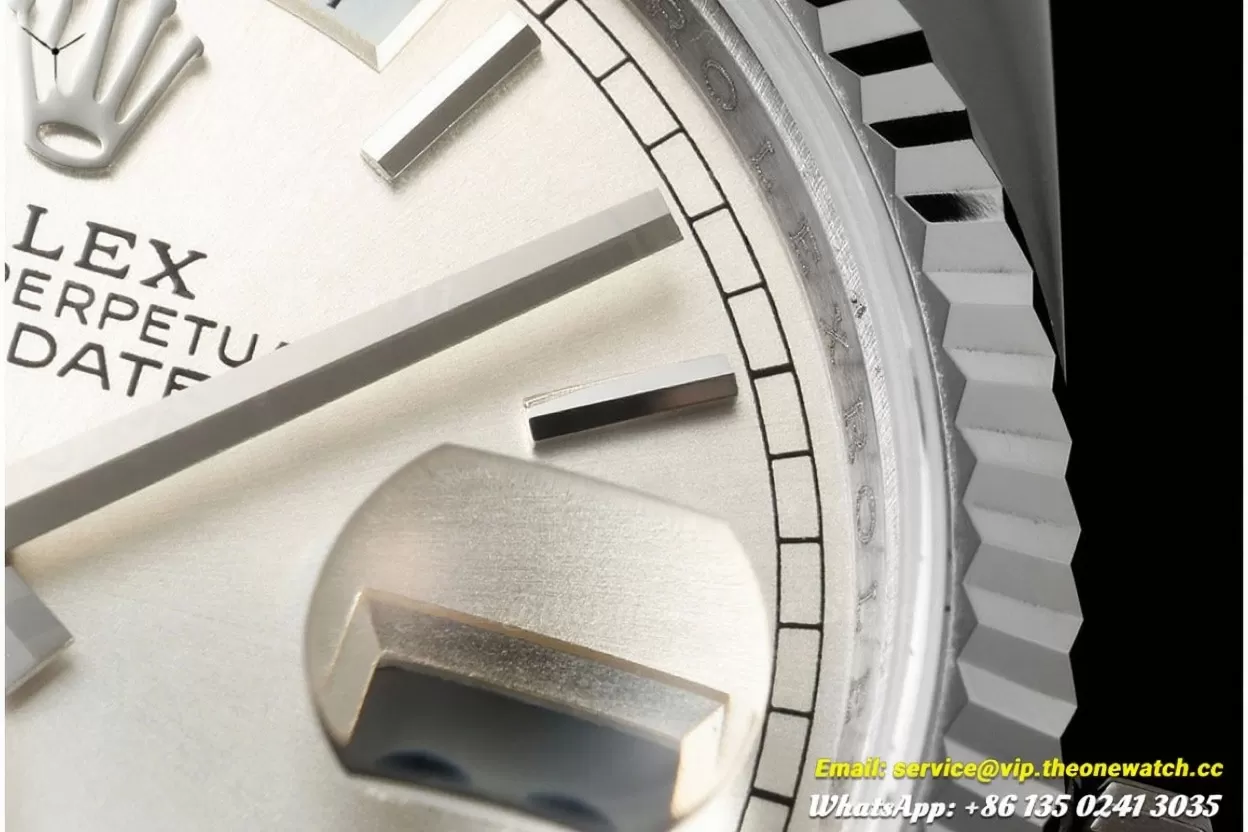 DayDate 128239 36mm SS / SS Silver / Stk QF V3 VR3255(Gain Weight) - Image 5
