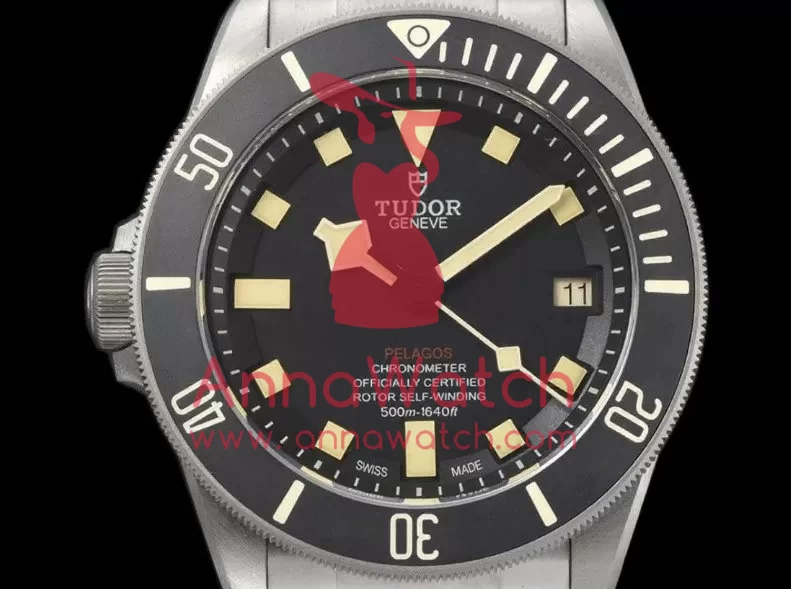 Pelagos LHD Titanium 42mm TI / TI Black XF V5 A2824