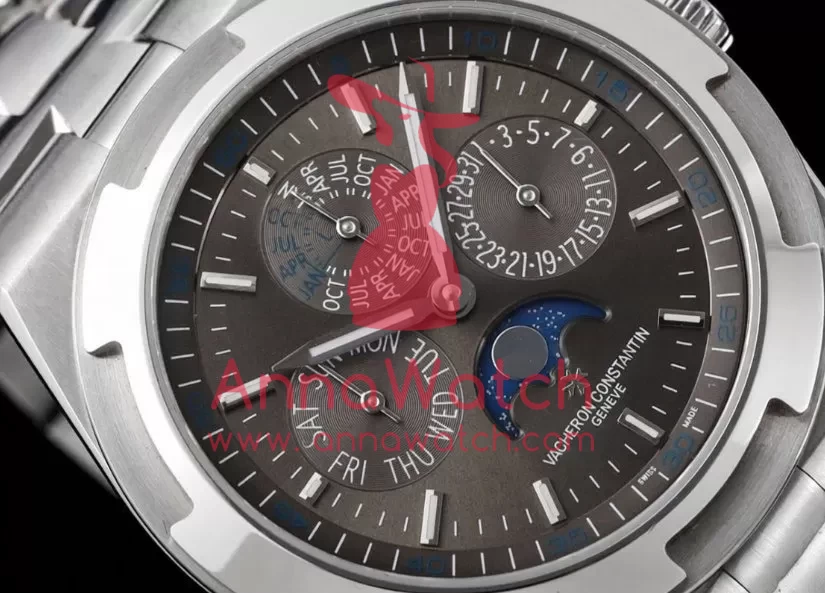 Overseas Perpetual Calendar 4300V SS / SS Grey / Stk 8F A1120 - Image 2