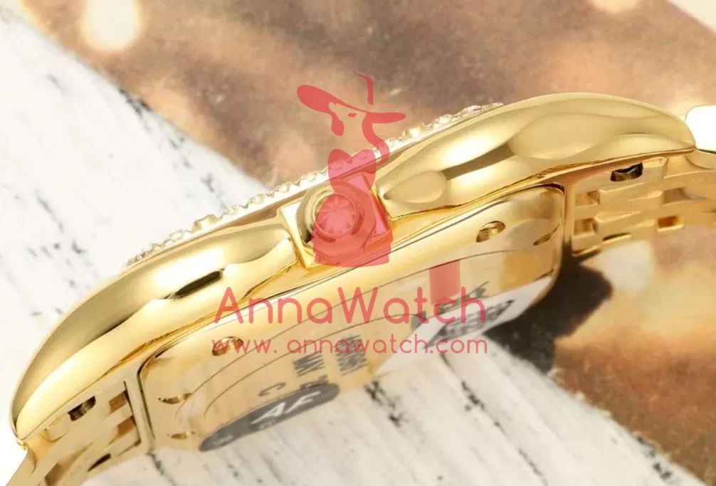 Panthere Secrete De Ladies 22mm Dia YG / YG Green Dial AF Quartz - Image 8